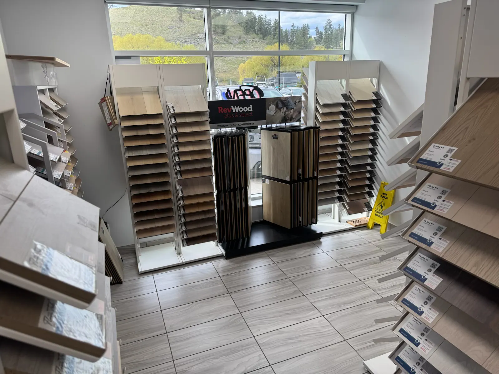 Vinyl Plank display 5, Kelowna Flooring Superstore showroom